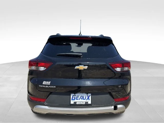 Used 2025 Black Chevrolet LT image 60
