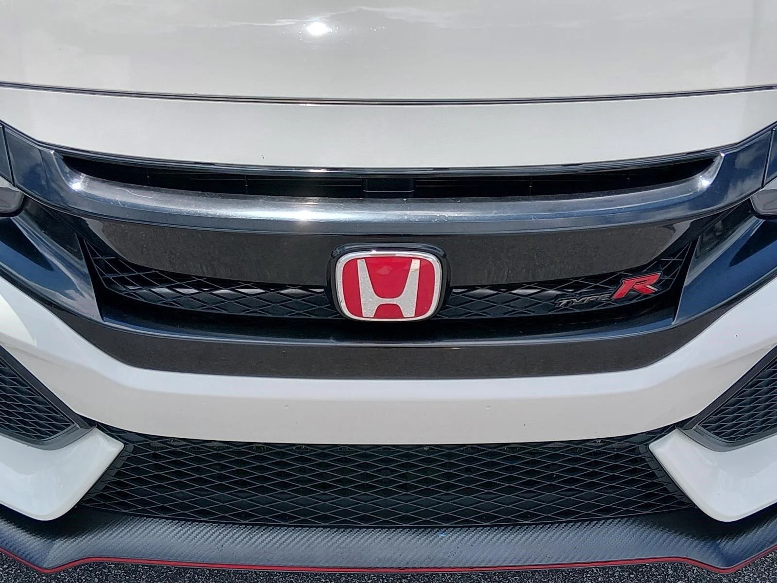 Used 2019 Championship White Honda Type R Touring image 9