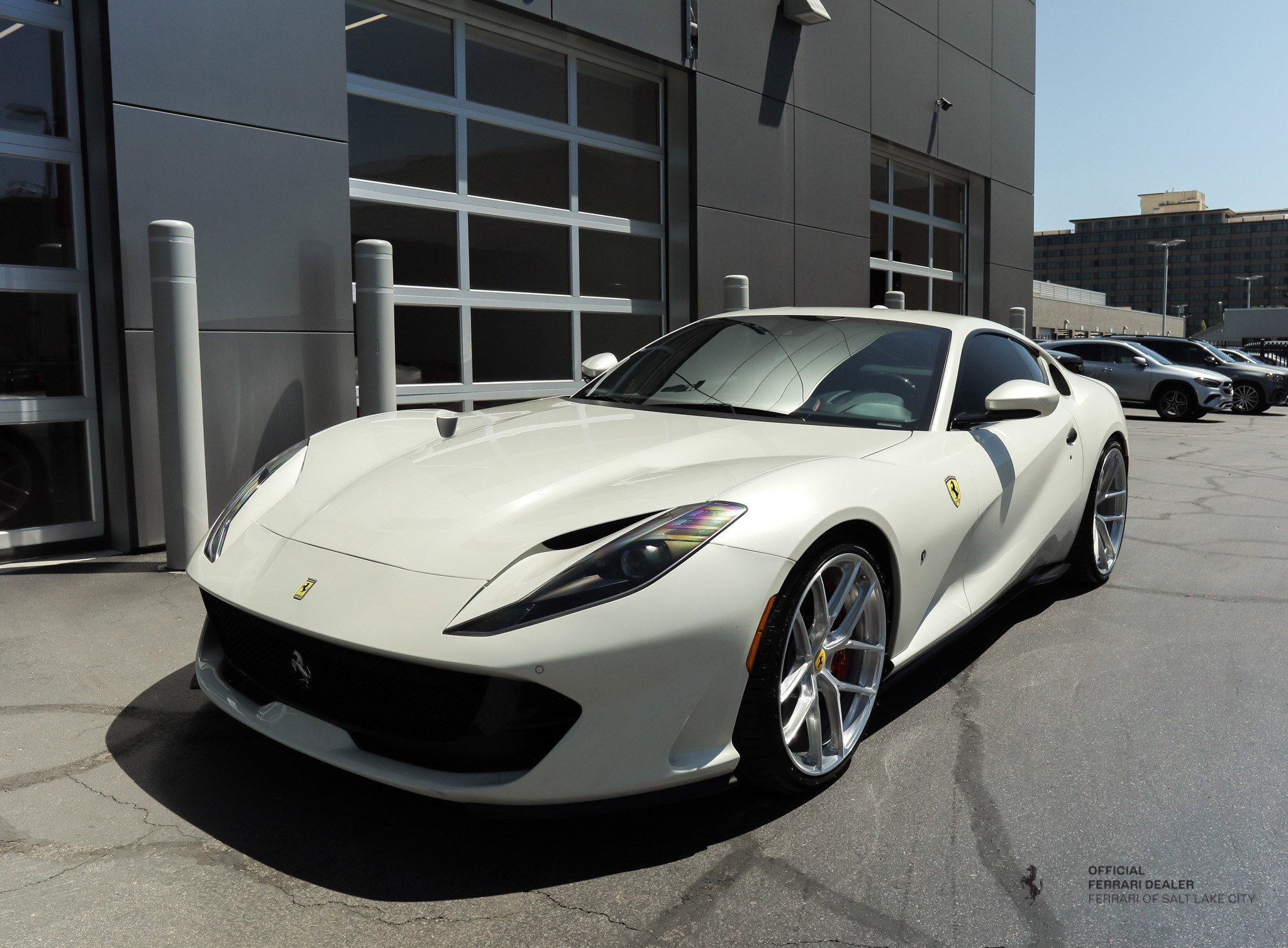 2020 Ferrari 812 -'s photo