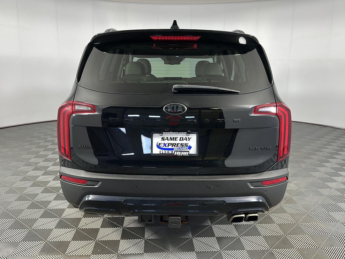 Used 2021 Ebony Black Kia EX image 30