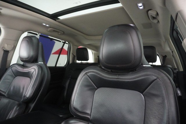 Used 2021 WHITE Lincoln Reserve image 18
