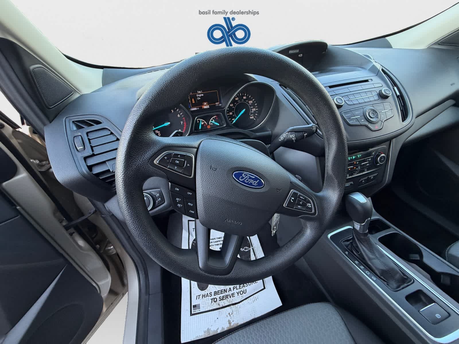 Used 2017 White Gold Ford SE image 17