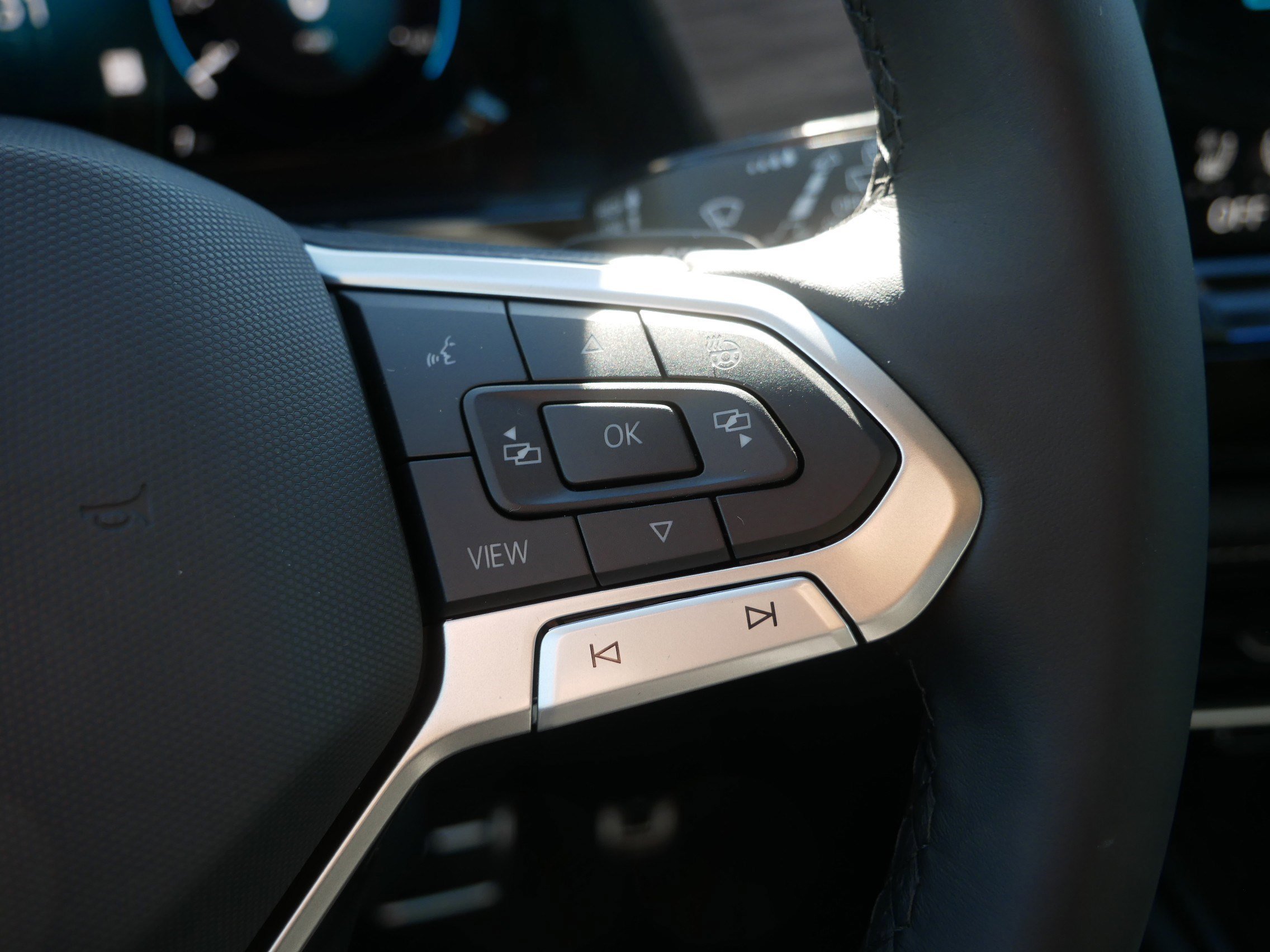 2026 Volkswagen Atlas SEL Premium R-Line - Photo 15