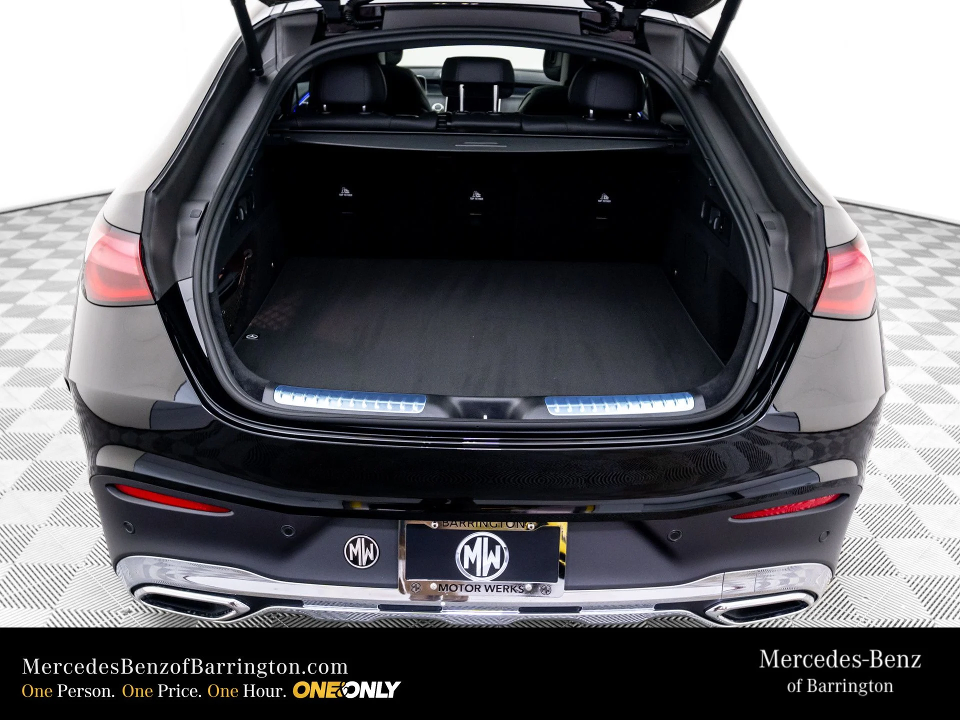 New 2026 Black Mercedes-Benz GLC 300 Coupe image 32
