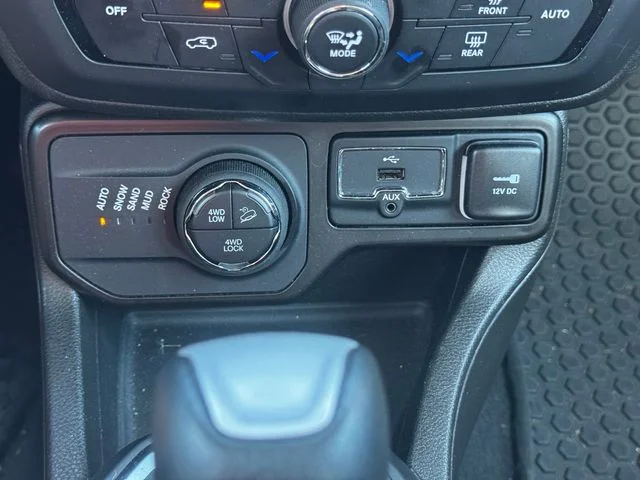 Certified Used 2023 Black Jeep Trailhawk image 35