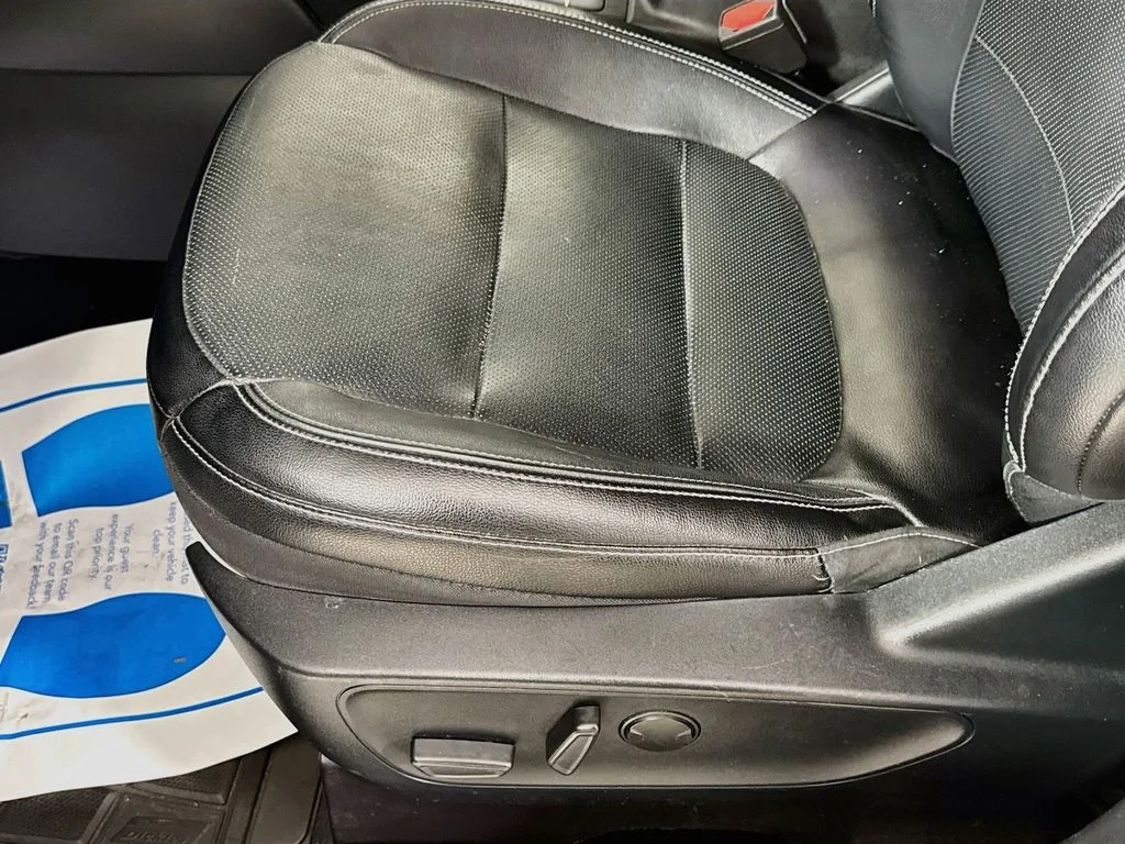 Used 2020 Black Ford Titanium image 23