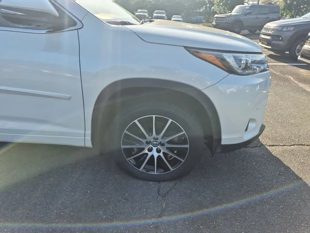 Used 2019 White Toyota Limited Platinum image 10