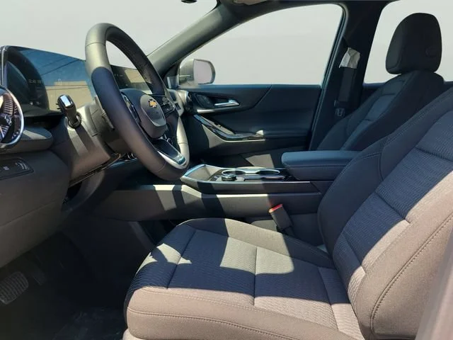 New 2026 Summit White Chevrolet LT image 35