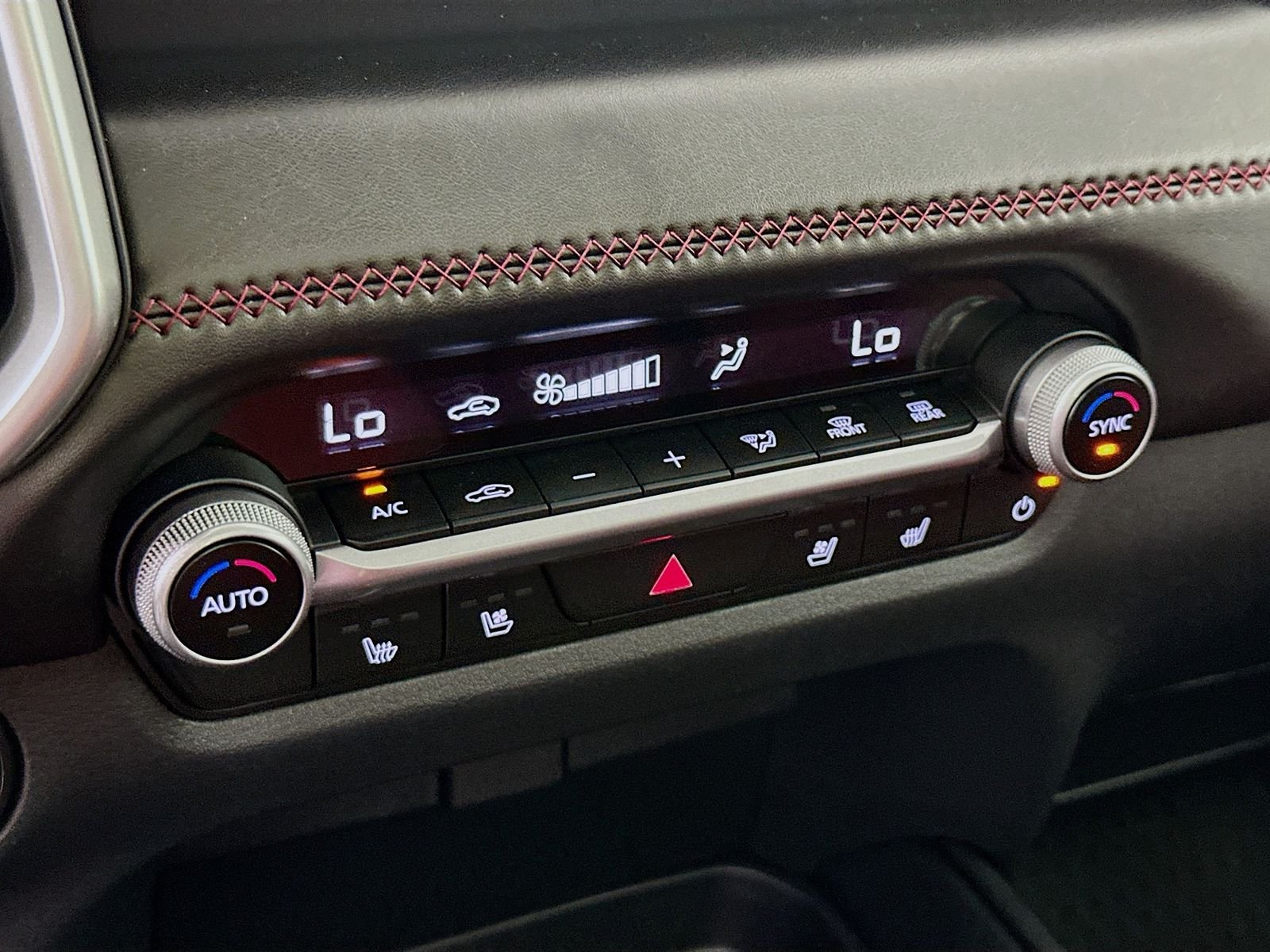 2026 Mazda CX-50 Premium - Photo 16