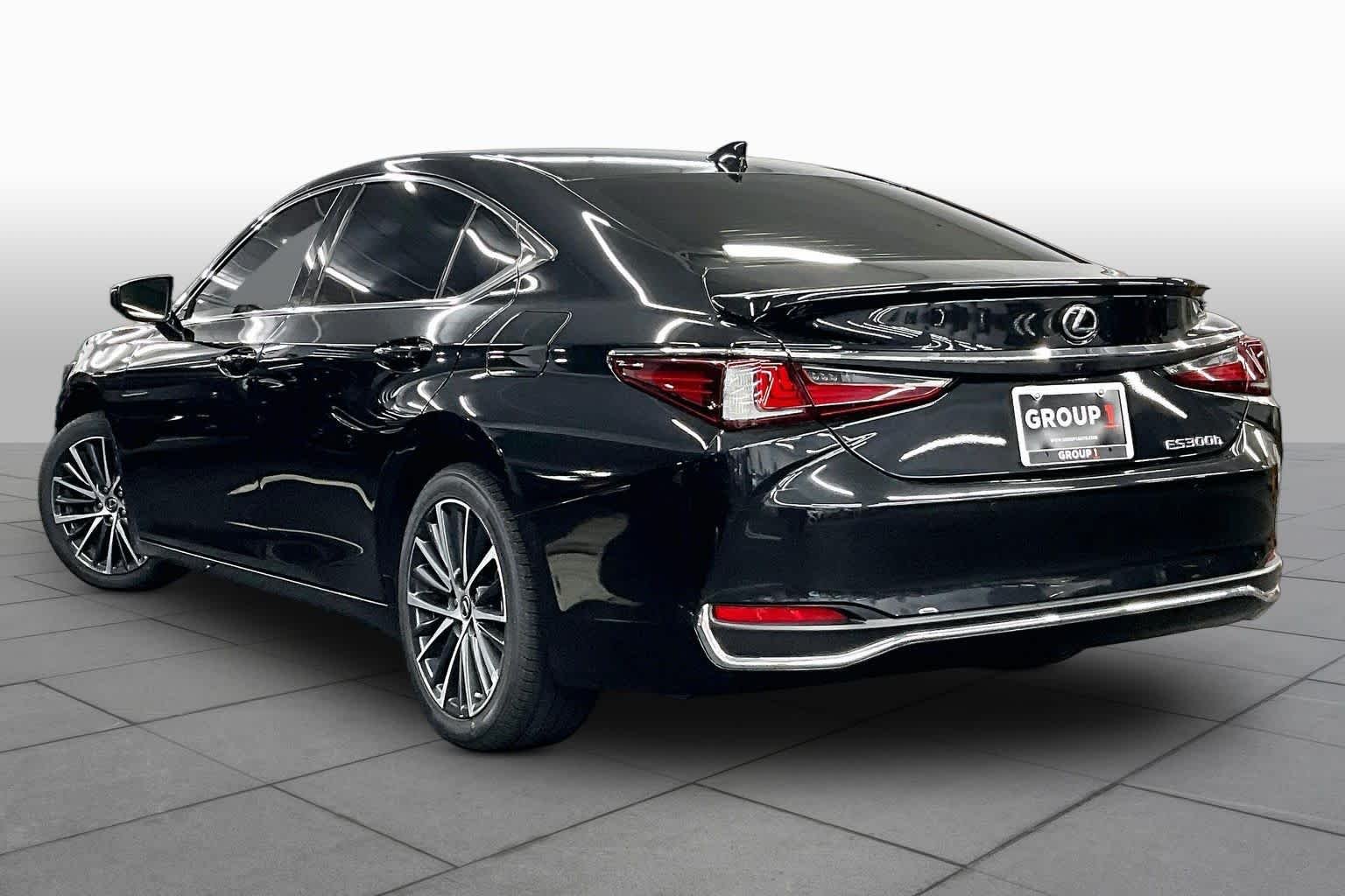 Certified Used 2025 Caviar Lexus  image 12