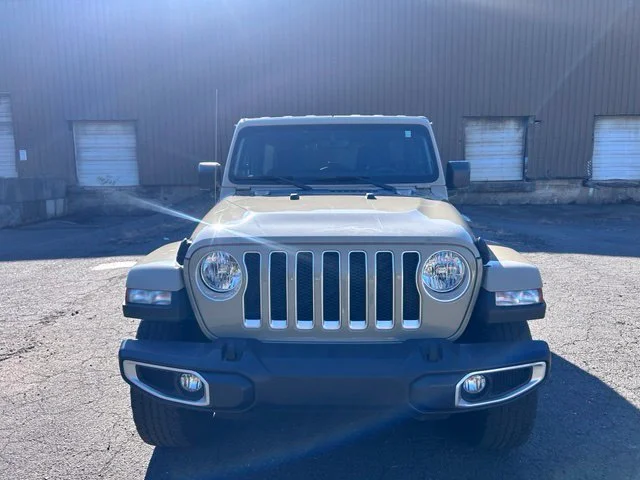 Used 2022 Beige Jeep Unlimited Sahara image 2