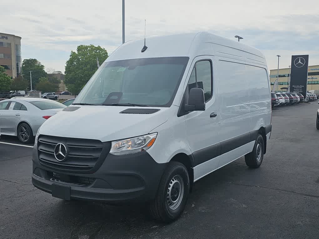 New 2026 Arctic White Mercedes-Benz  image 4