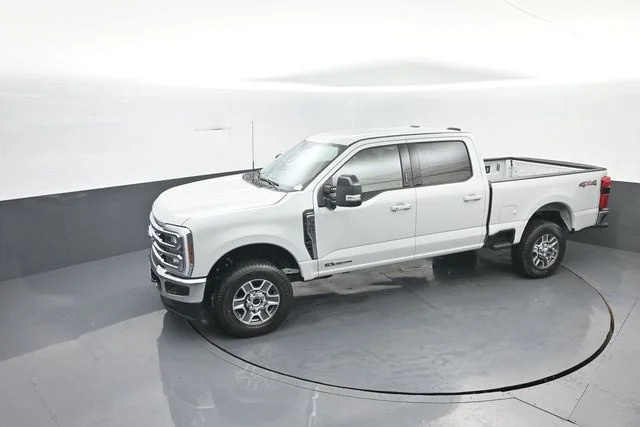 New 2026 Avalanche Ford F-350® Lariat® image 24