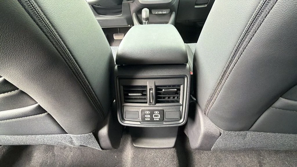 New 2026 CRYSTAL BLACK SILICA Subaru Premium image 25