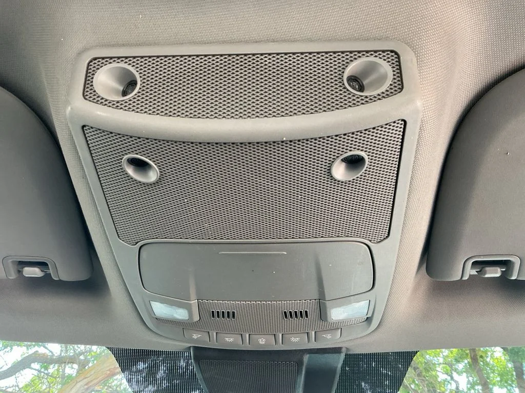Used 2021 White Ford XL image 33
