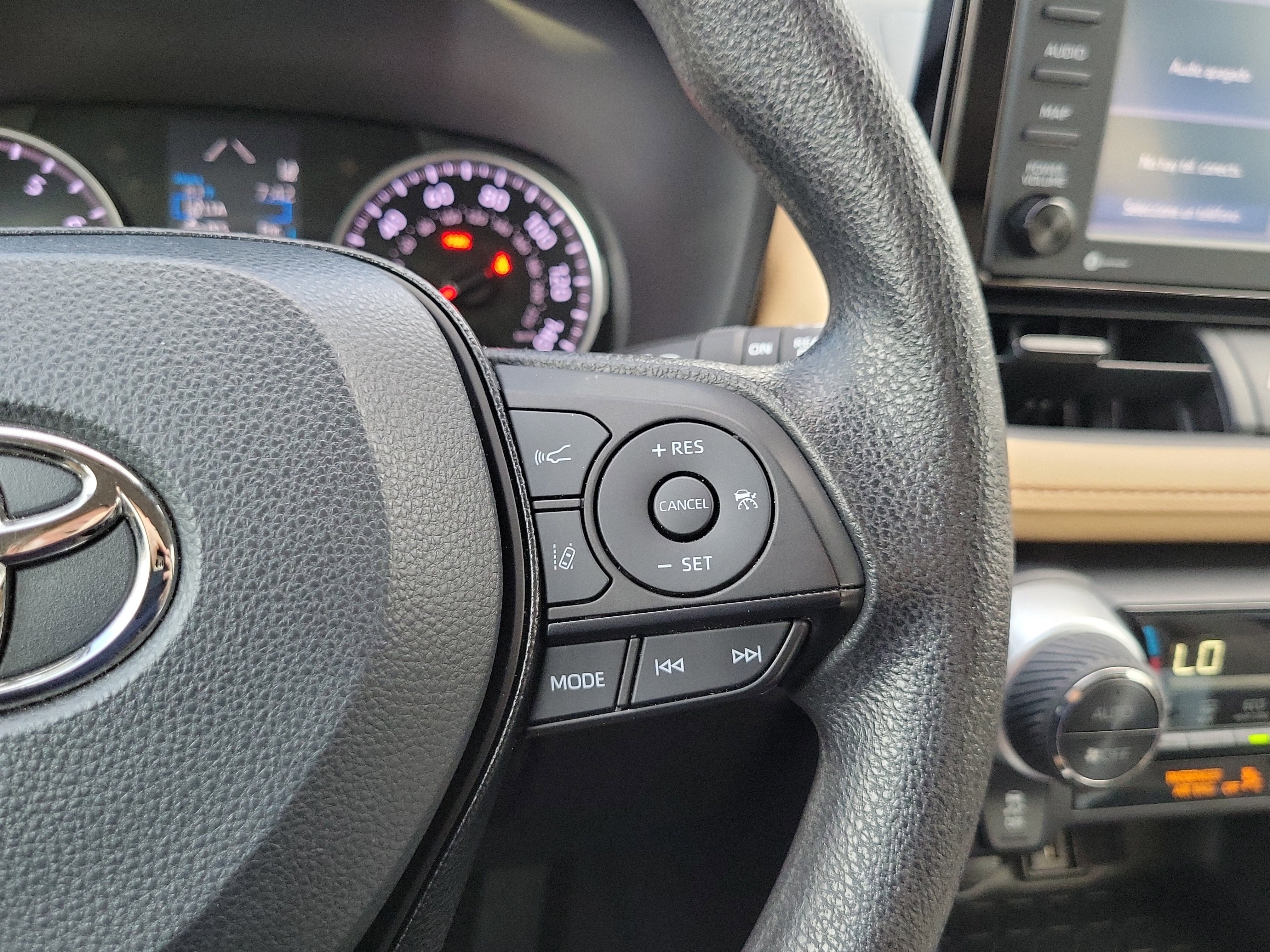 Used 2021 Super White Toyota XLE image 16