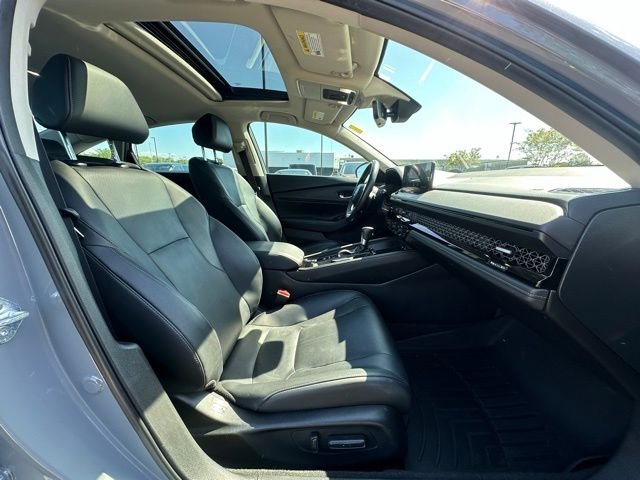 Used 2024 Gray Honda Touring image 29