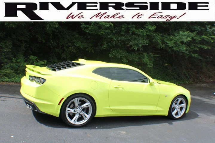 Used 2019 SHOCK Chevrolet 2SS image 2
