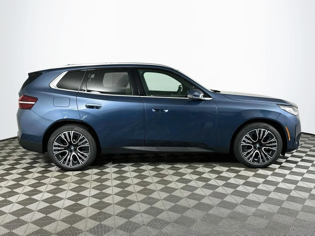 New 2026 Blue Metallic BMW 30 xDrive image 4