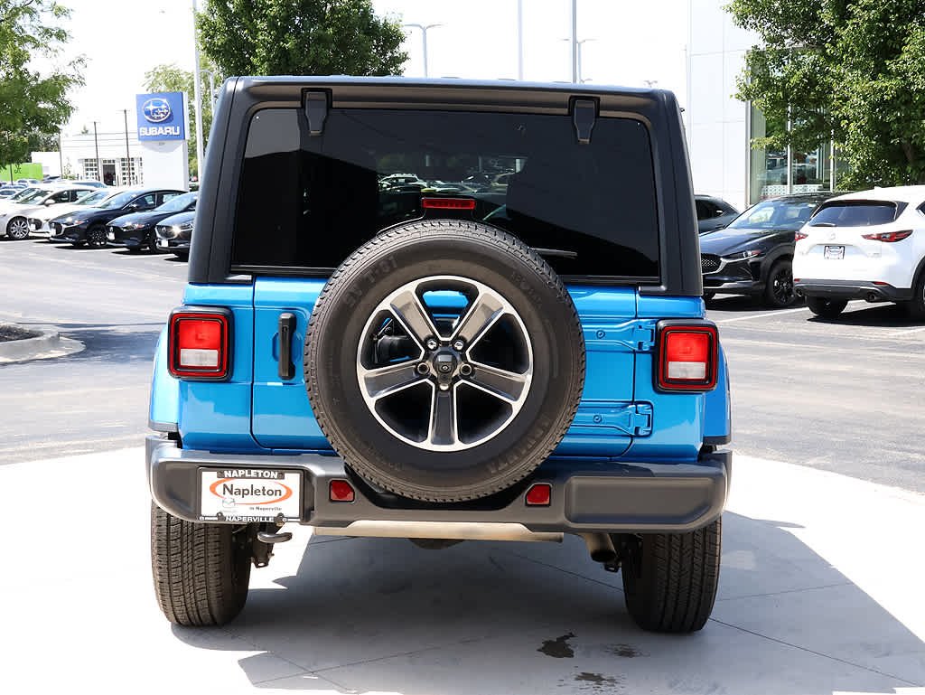 2023 Jeep Wrangler 4-Door Sahara - Photo 7