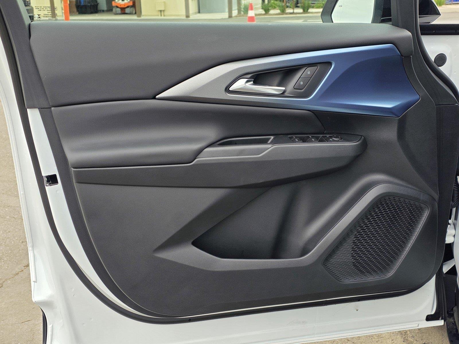 2026 Chevrolet Equinox EV 2LT - Photo 19