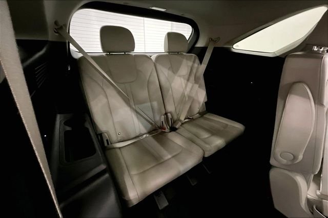 2025 Kia Sorento SX - Photo 33