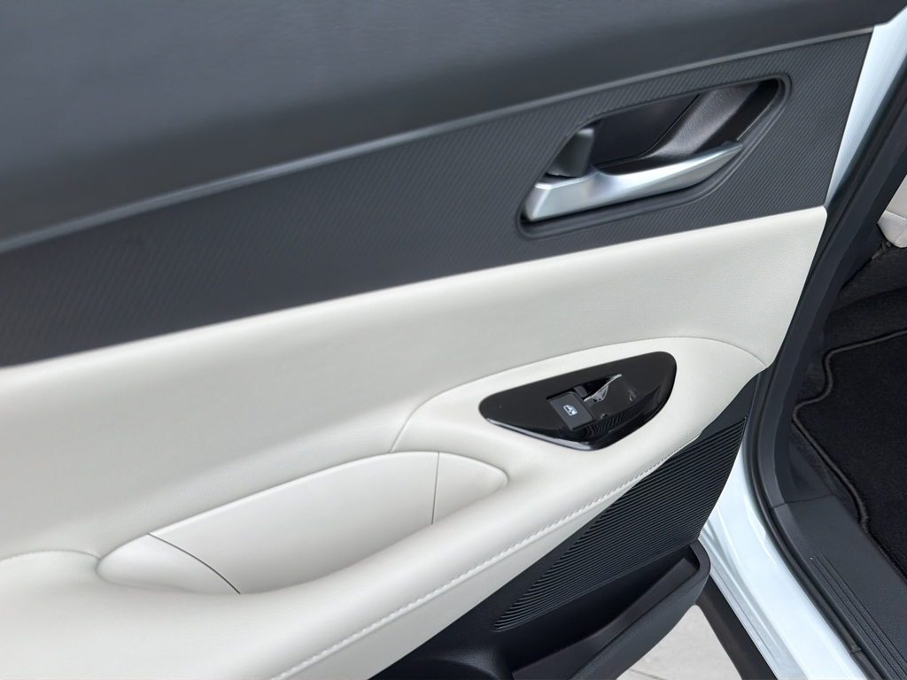 New 2026 White Nissan SV image 26