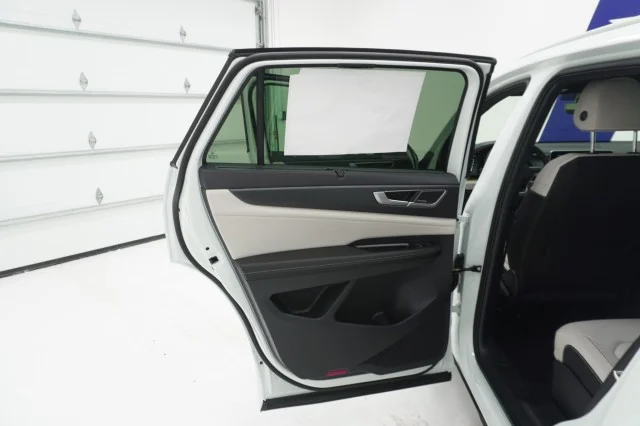 New 2026 Opal White Pearl Volkswagen 2.0T SEL Premium R-Line image 17