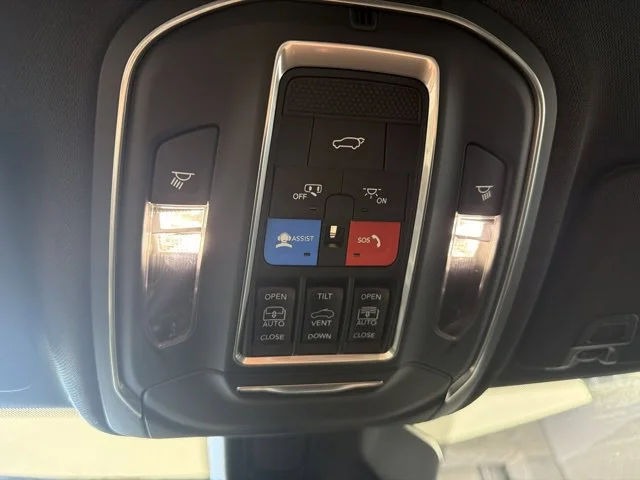 New 2027 Gray Jeep Limited Reserve image 23