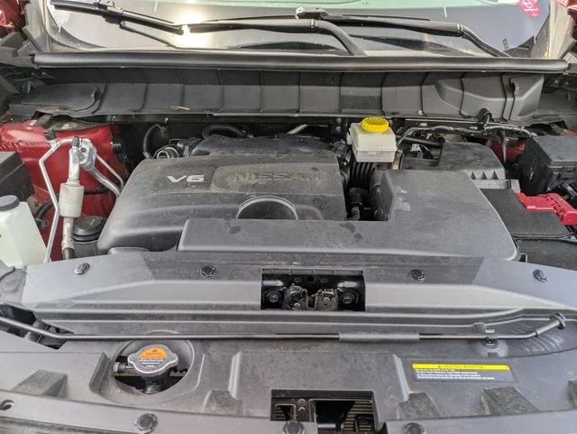 Used 2023 Red Nissan SL image 10