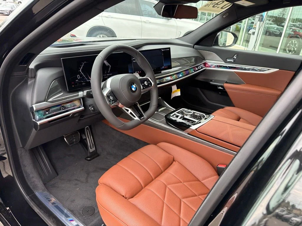 New 2026 Black Sapphire Metallic BMW 760i xDrive image 15