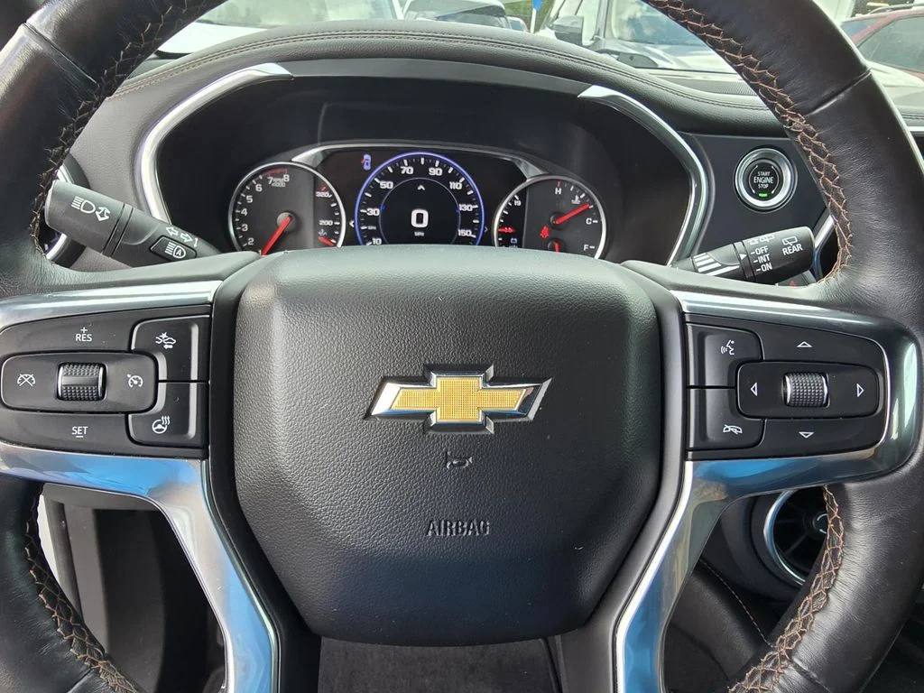 Used 2021 SILVER ICE METALLIC Chevrolet Premier image 12