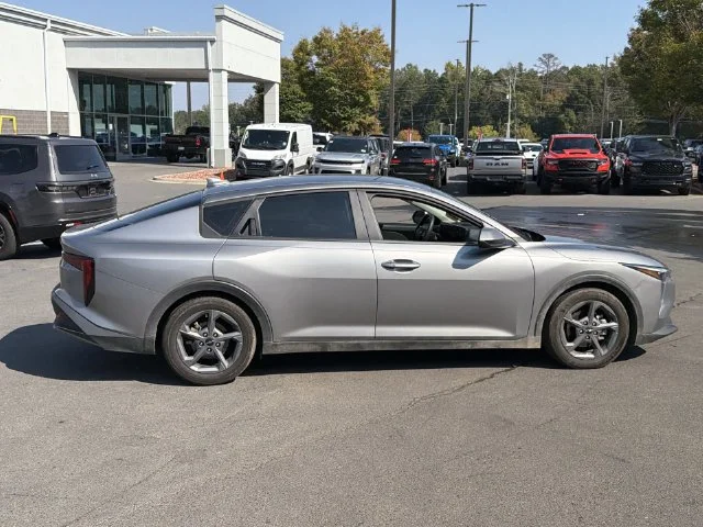 Used 2025 Gray Kia LXS image 4