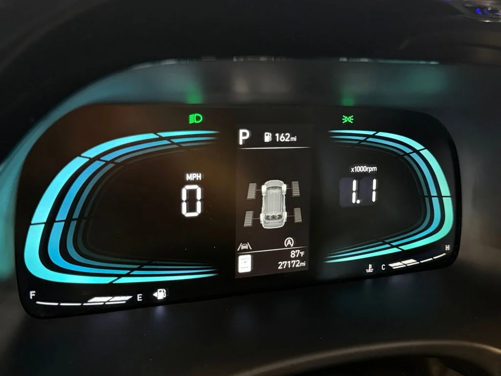 Used 2025 Gray Hyundai XRT image 18