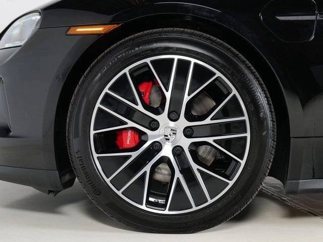 New 2026 Black Porsche 4S image 36