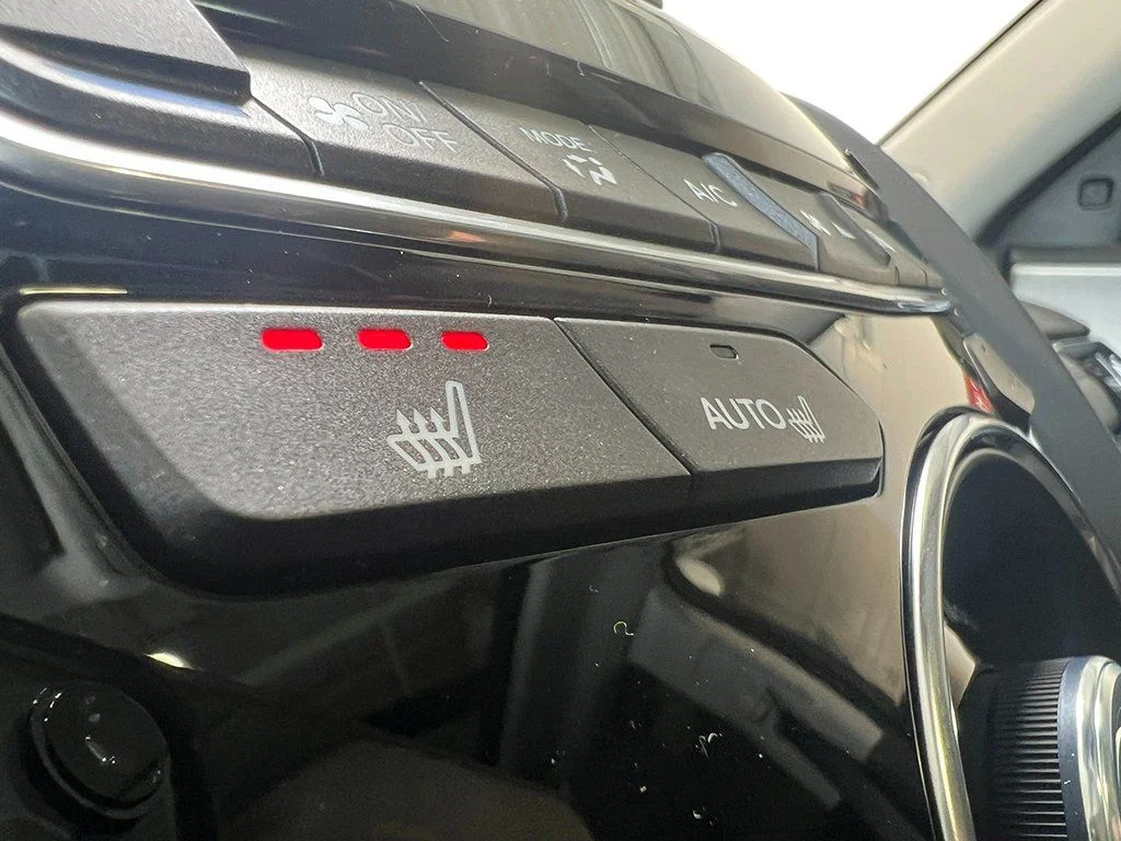 New 2026 Majestic Black Pearl Acura w/Technology Package image 25