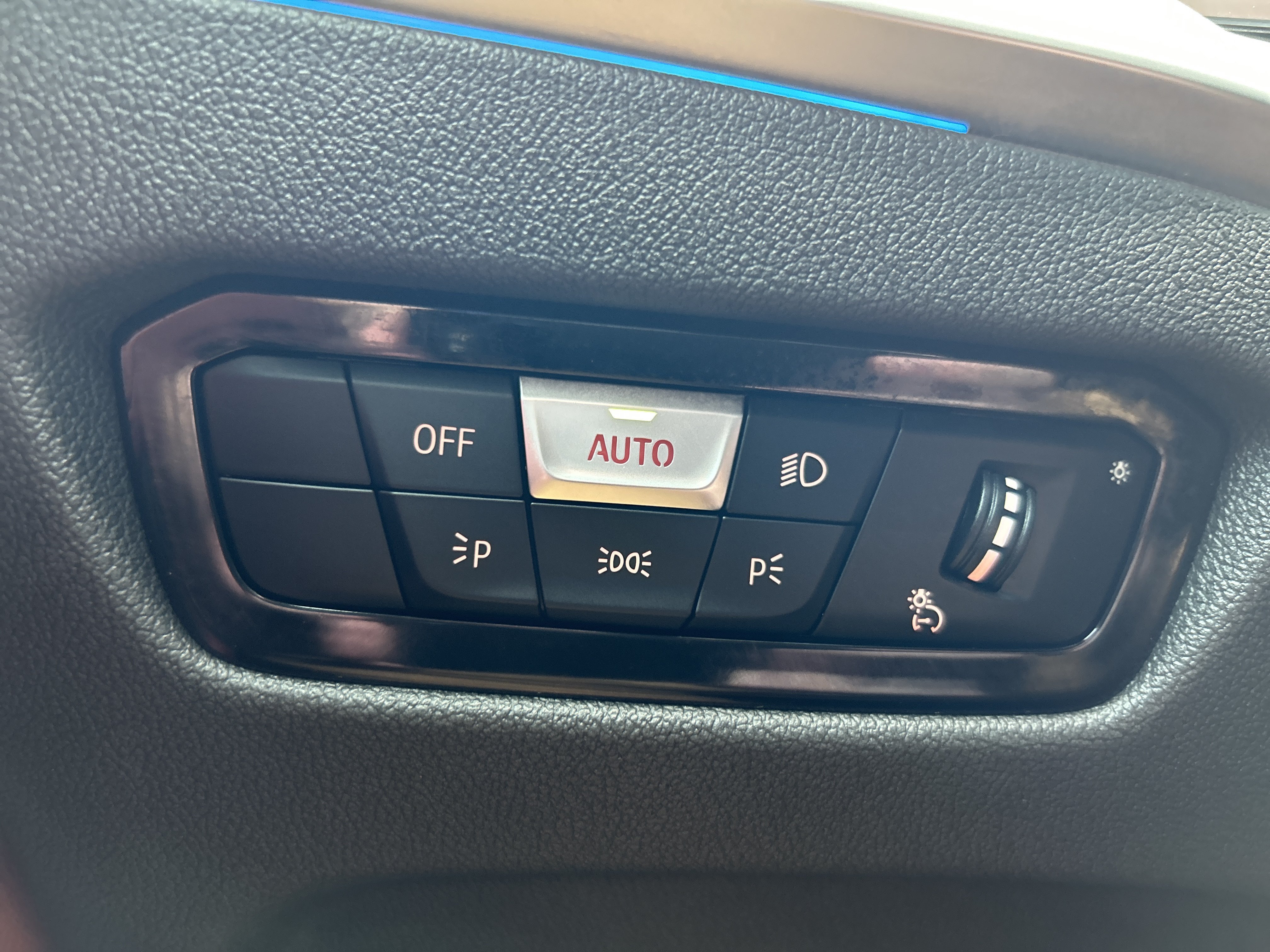 Certified Used 2023 Alpine White BMW eDrive35 image 14