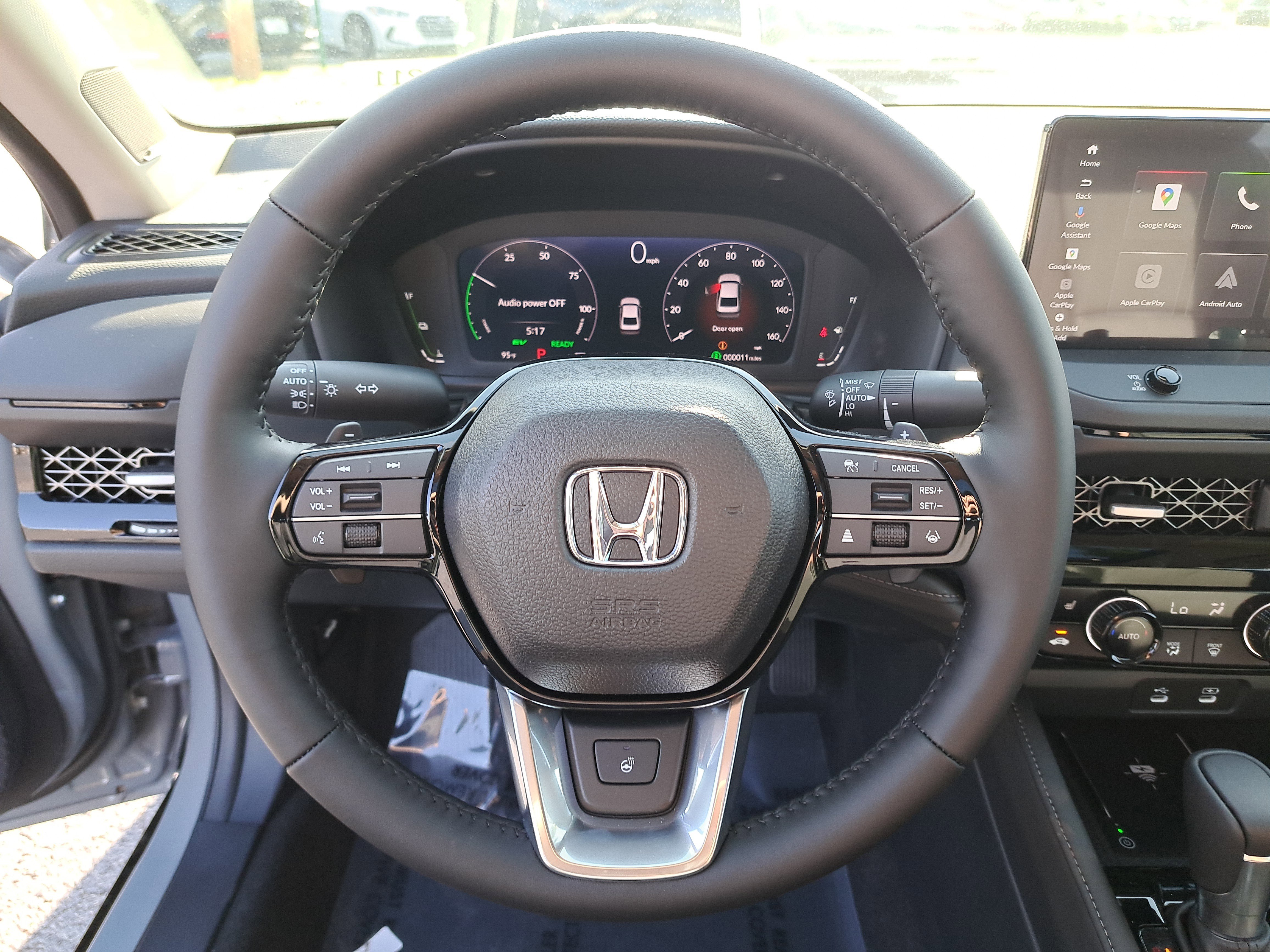 New 2026 Urban Gray Pearl Honda Touring image 25
