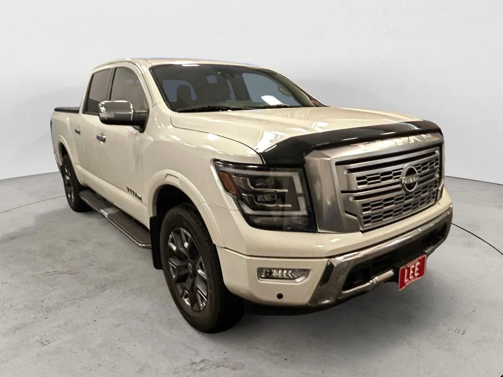 Used 2023 Pearl White Nissan Platinum Reserve image 8