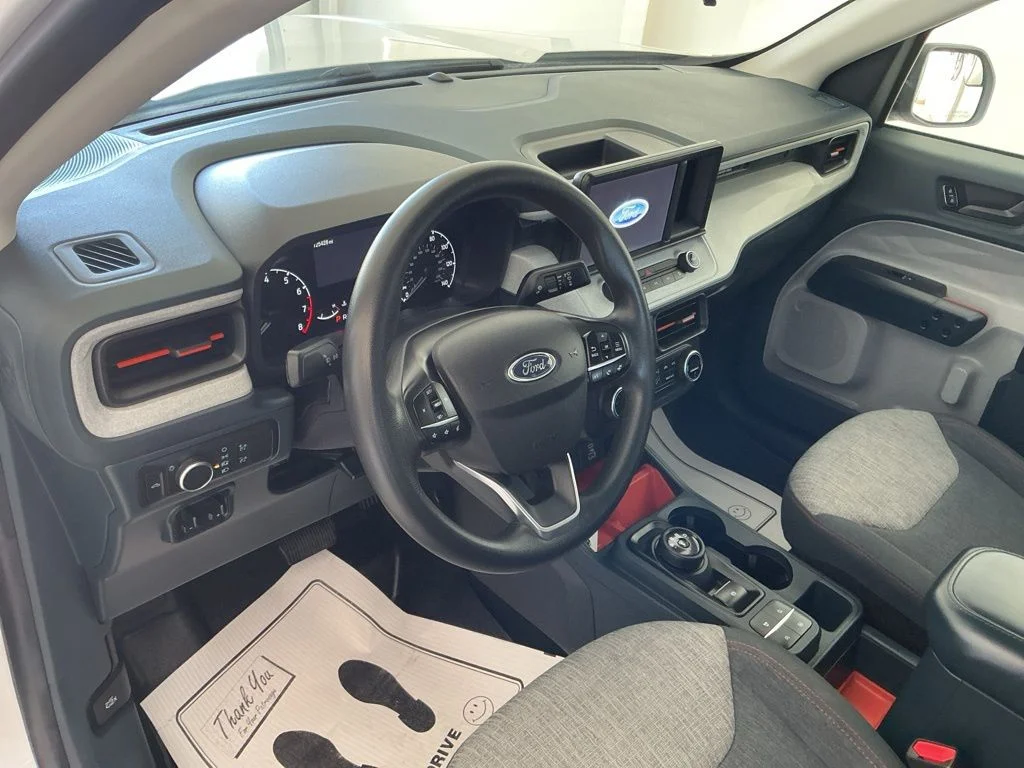 Used 2022 Oxford White Ford XLT image 11