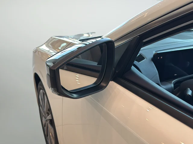 2026 Nissan Sentra SL - Photo 14