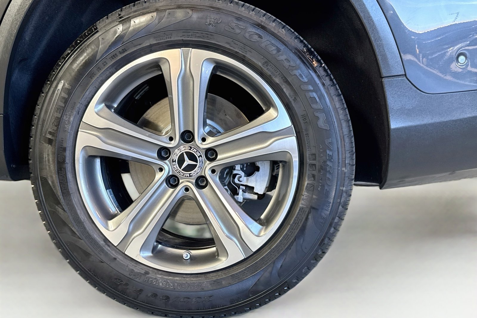 Certified Used 2022 Graphite Grey Metallic Mercedes-Benz GLC 300 image 29