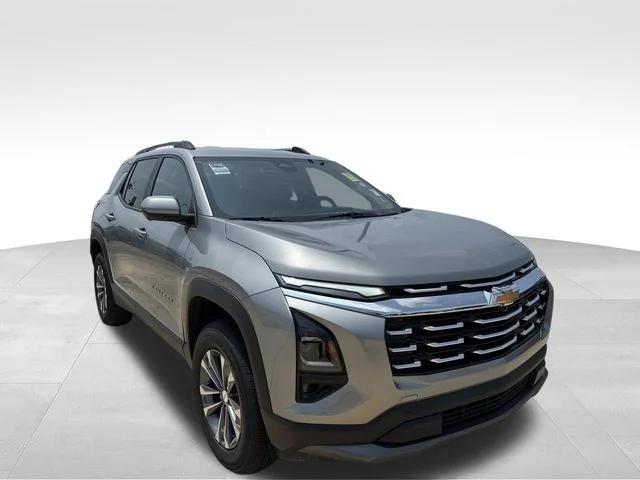Used 2025 Gray Chevrolet LT image 5