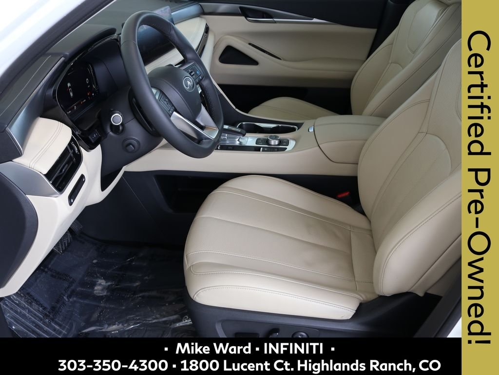 Certified Used 2023 White INFINITI LUXE image 8