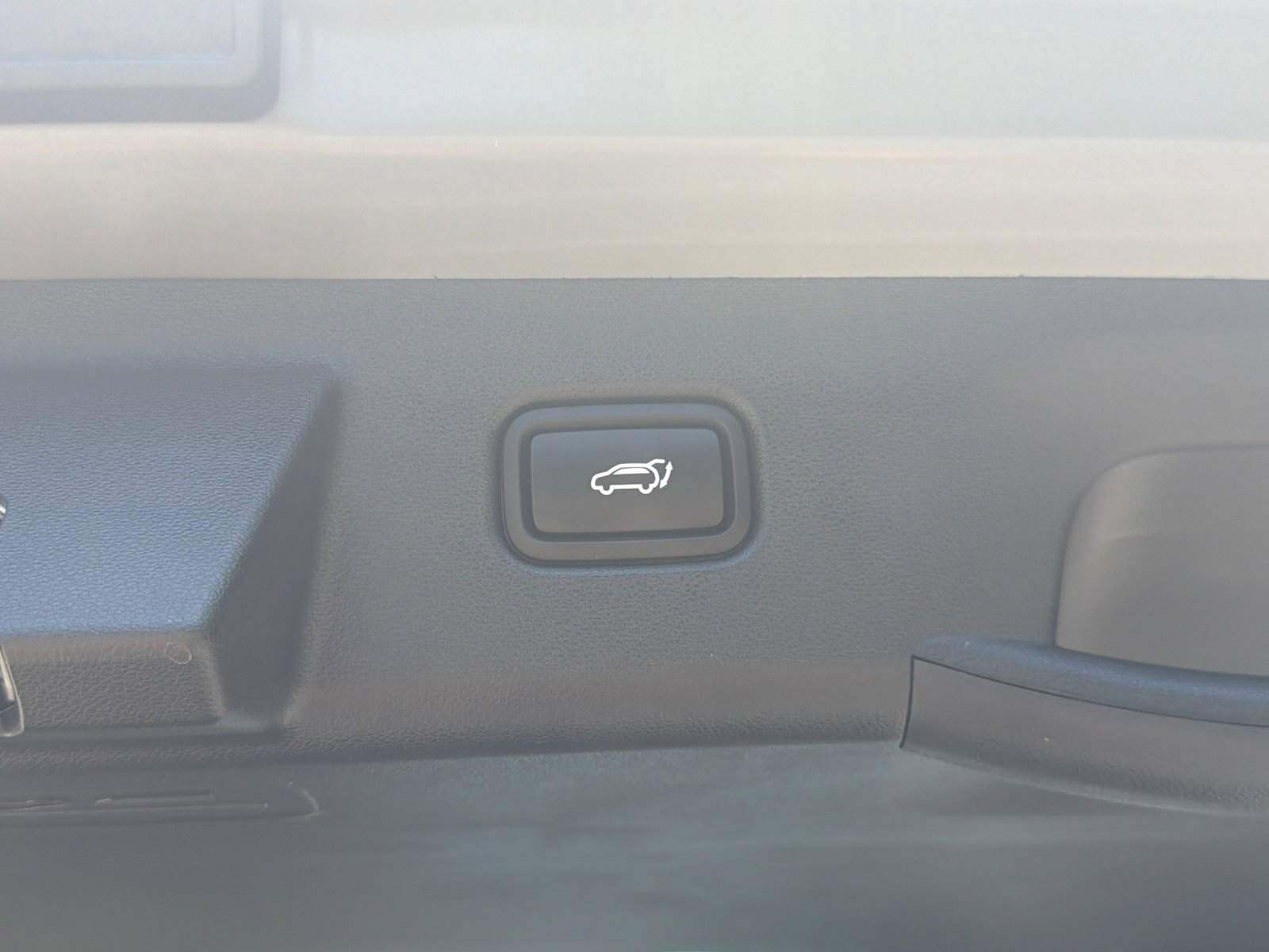 New 2026 Hampton Gray Hyundai SEL image 14