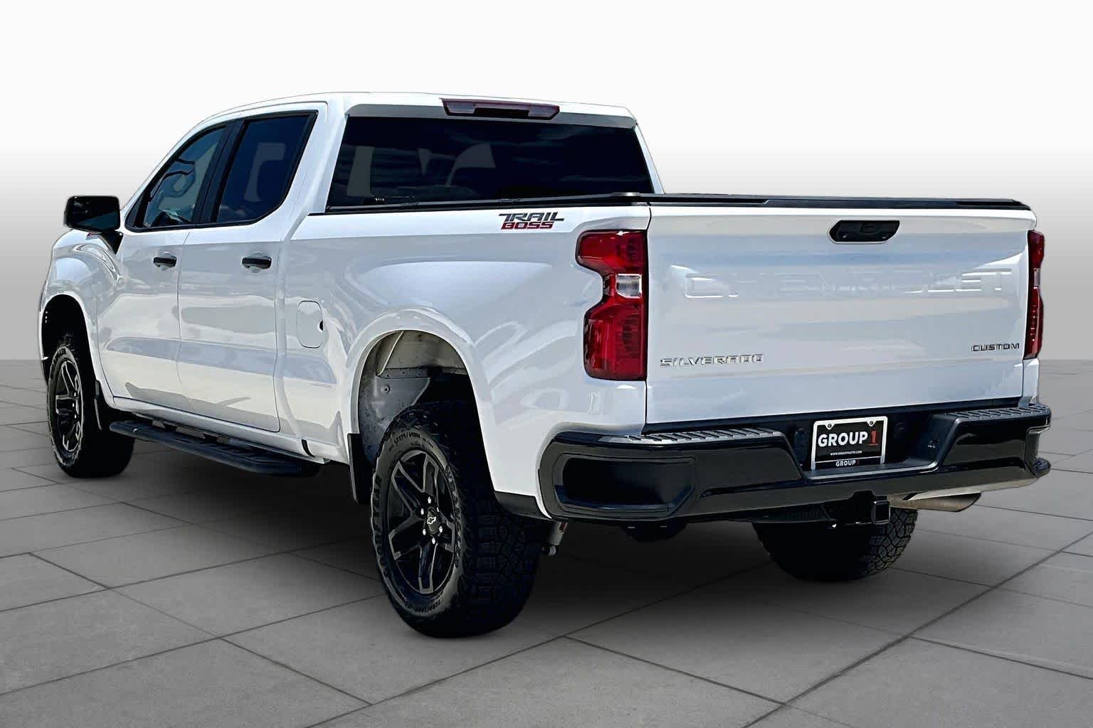Used 2023 Summit White Chevrolet Custom Trail Boss image 12
