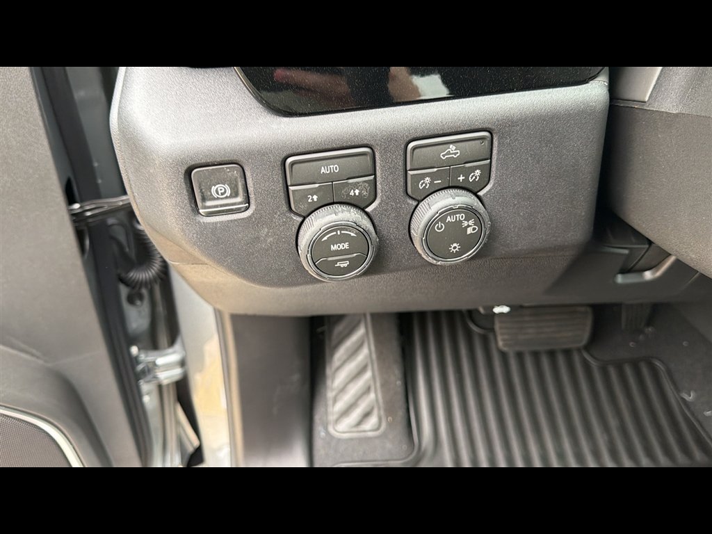 2026 Chevrolet Silverado 1500 LT - Photo 11