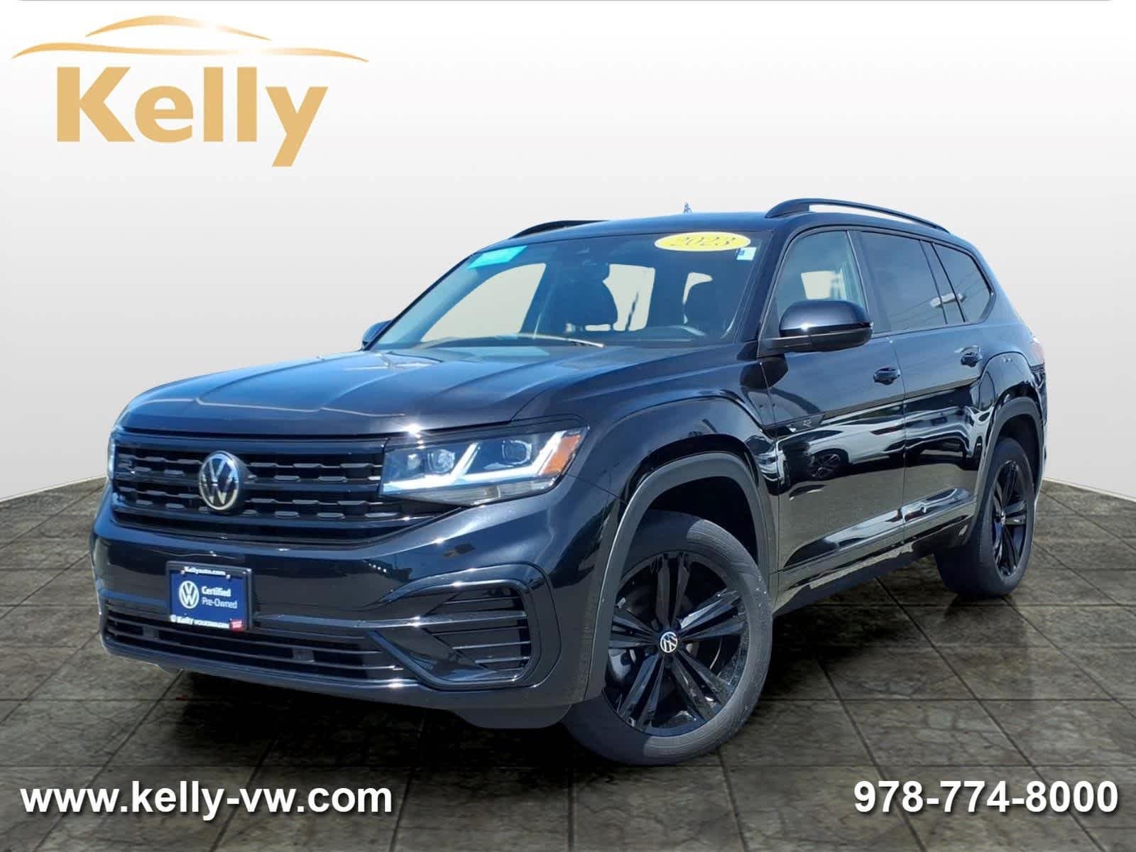 2023 Volkswagen Atlas 3.6L SEL R-Line Black 4MOTION's photo