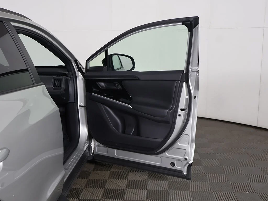 Used 2023 Silver Toyota XLE image 22