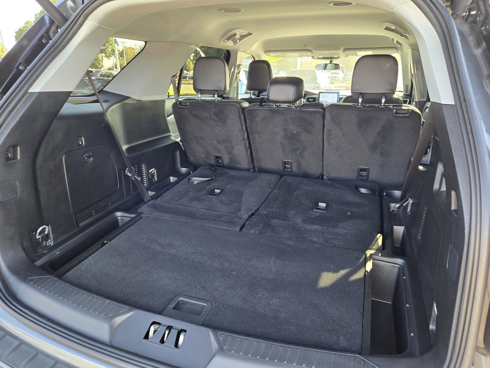 Certified Used 2024 Gray Ford XLT image 27